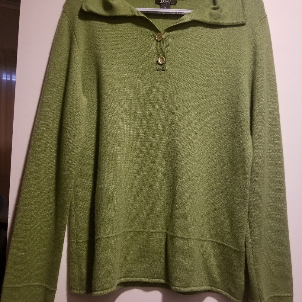 Cashmere sweater